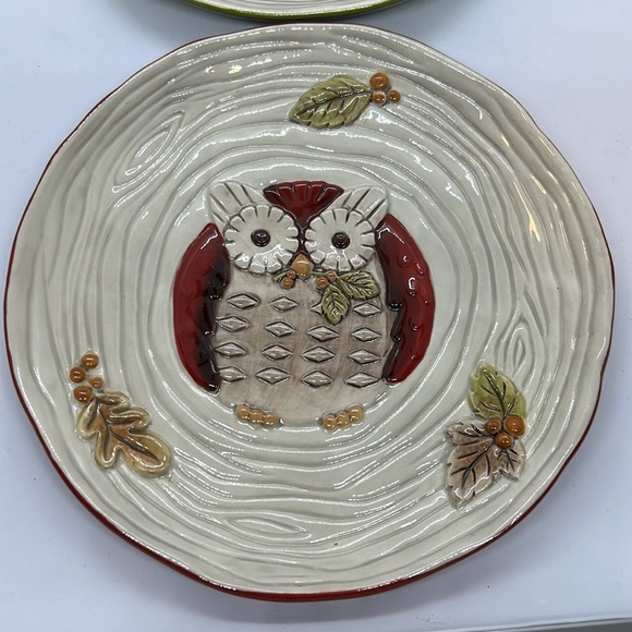 Grasslands Road OWL PLATES Woodgrain Tree Stump Leaves Set of 2 NEW WITH TAG - Picture 2 of 7